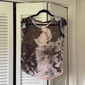 AE XS Lightweight, floral dressy top